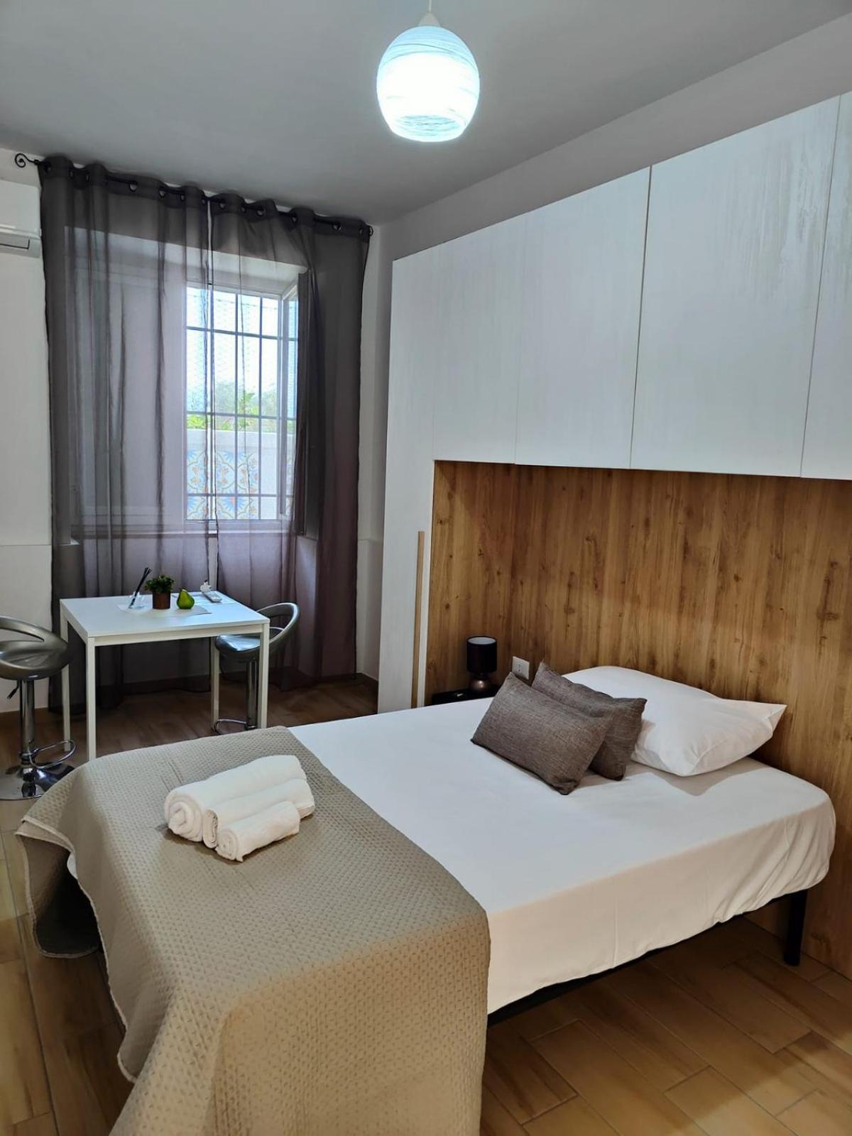 Cientopera Suite Rooms Pontecagnano Faiano Exterior foto